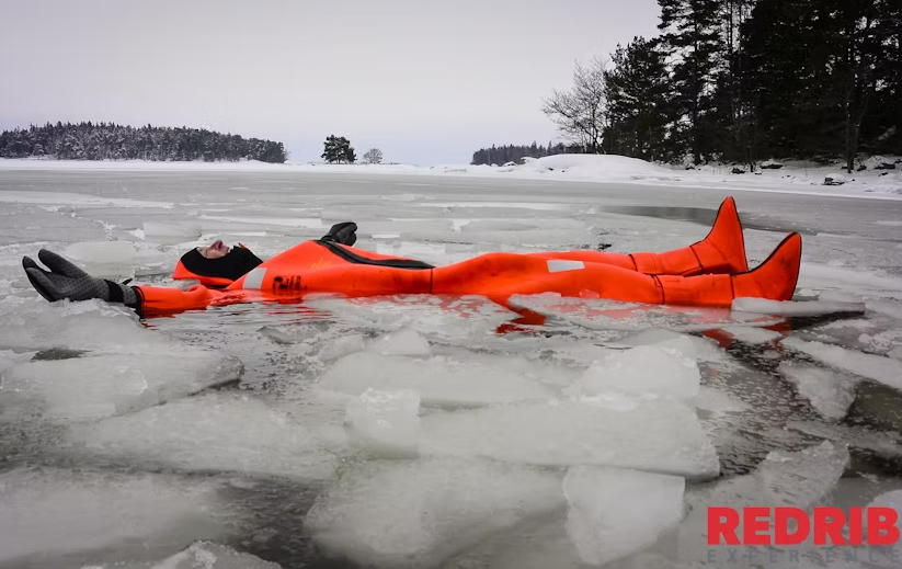 Survival suit floating experience - Image 4